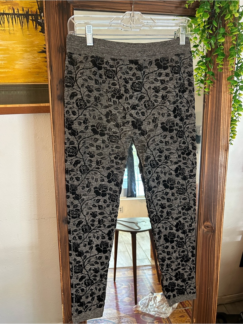 Gray Floral-Print women’s maternity leggings